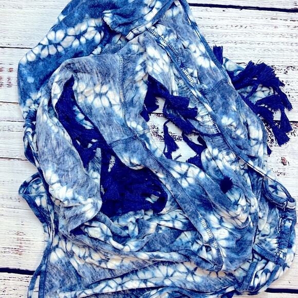 Victoria’s Secret Blue Tie-Dye Tassel Romper size Large - Picture 5 of 6